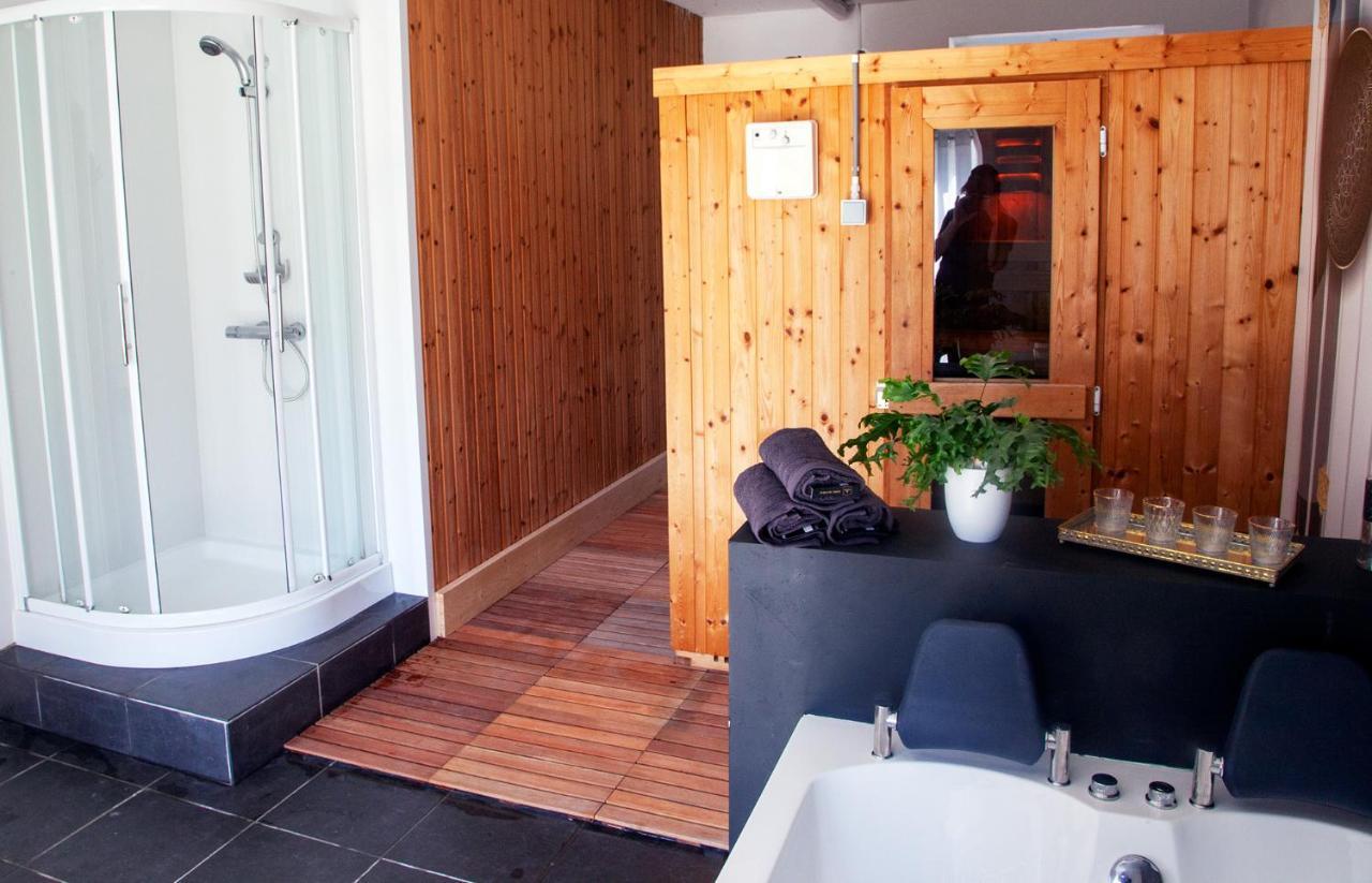 La Maison Des Papillon Daverdisse Exterior foto
